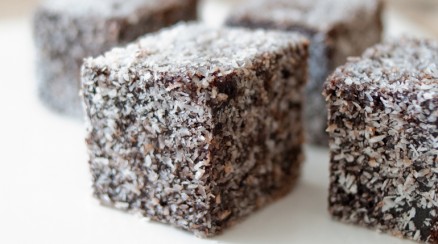 La Madre Bakery Lamingtons - Feature Image