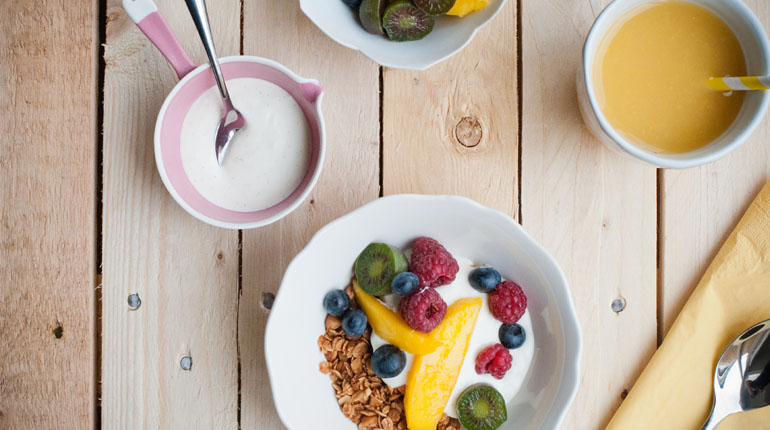 Vanilla Granola Feature image