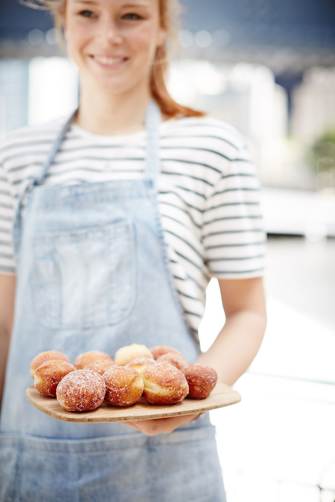 MFWF-Artisan-Bakery-and-Bar-Donut-Lady