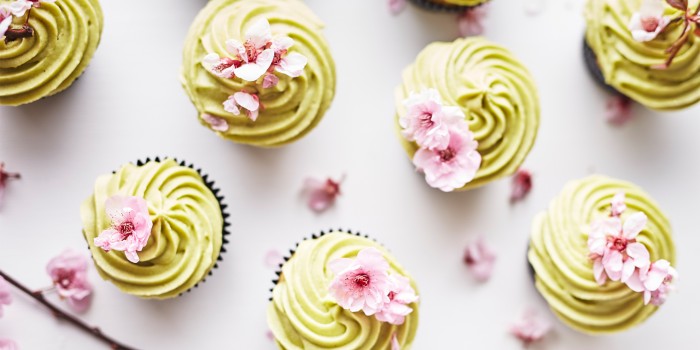 Matcha Cupcakes_FEATURE IMAGE