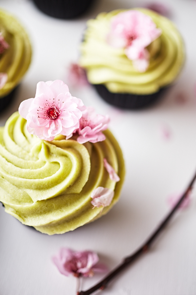 Matcha Cupcakes « Iron Chef Shellie