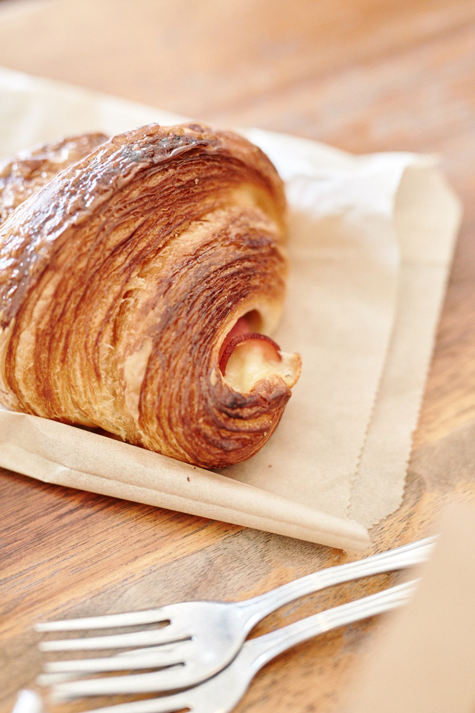 Tartine-Bakery_Ham-and-Cheese-Croissant