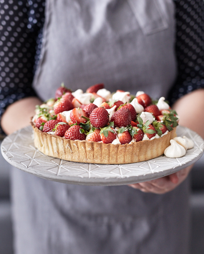 summery-strawberry-tart-9597