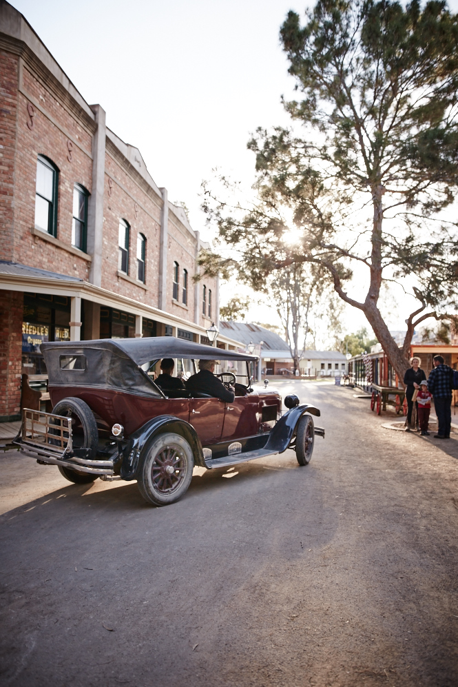 Vintage car ride through the Pioneer Settlement