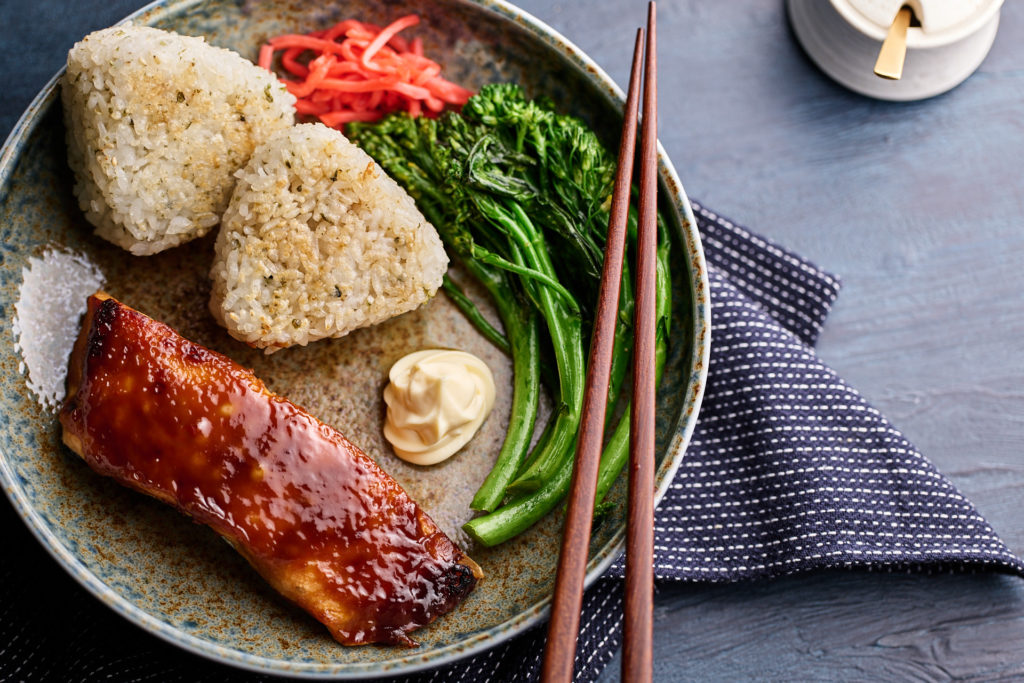 ギター onigiri ギター onigiri BREIMENのサトウカツシロが愛用する、バラエティ豊かな